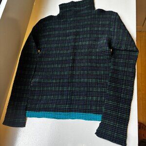 Issey Miyake Green Pleated Top